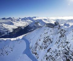 Avusturya'da Alp disiplininde kayak: Sölden tesisi