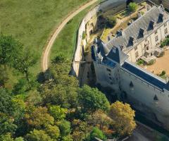 Chateau de Saumur στη Γαλλία: ένα μοναστήρι, ένα απόρθητο φρούριο, ένα παλάτι και μια πολυτελής φυλακή